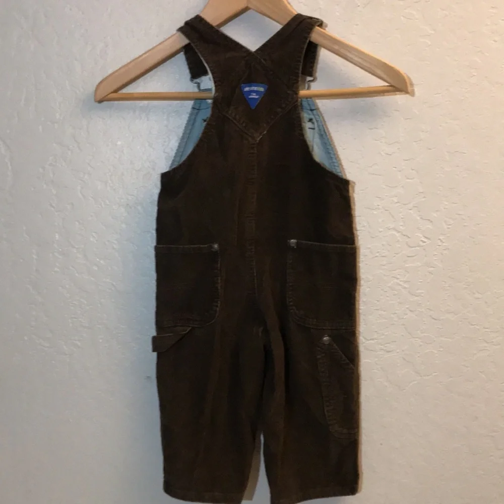GENUINE KIDS 18M Corduroy Overalls W Long Sleeve Onsie